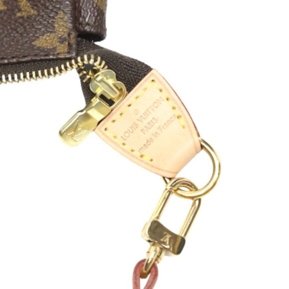 Louis Vuitton Pouch Pochette Monogram Accessoire - Picture 7 of 8